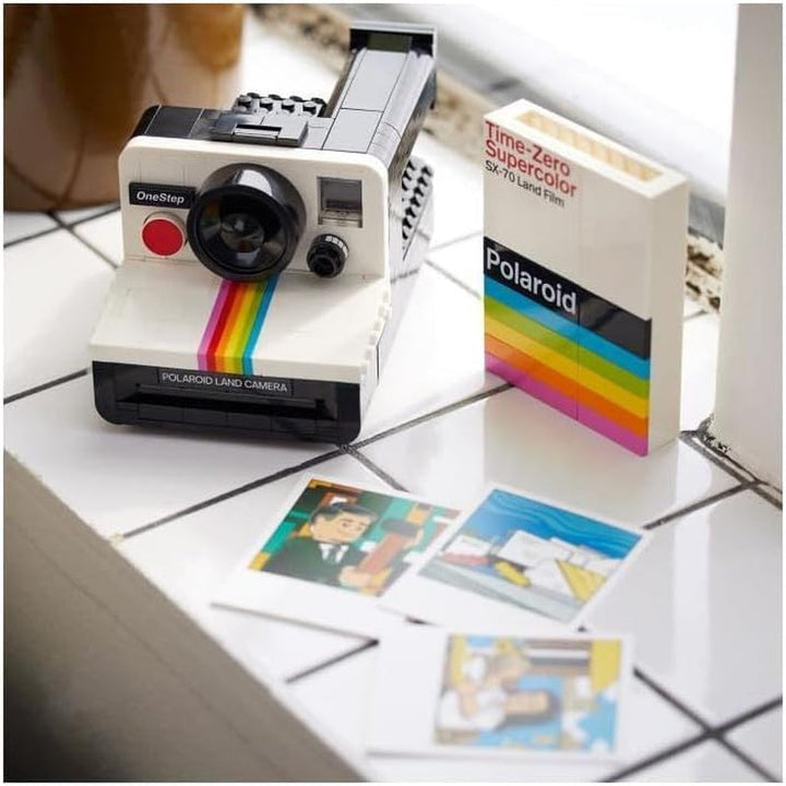 Set aparat foto LEGO Ideas Polaroid Onestep SX-70 pentru adulți, de colecție cu detalii autentice, activitate creativă, cadouri de fotografie pentru femei, bărbați, el, ea și adolescenți 21345 Seturi de constructie Besuche den LEGO-Store